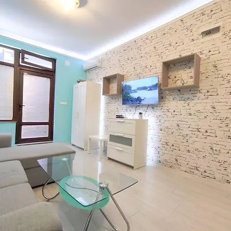 Mony Apartment